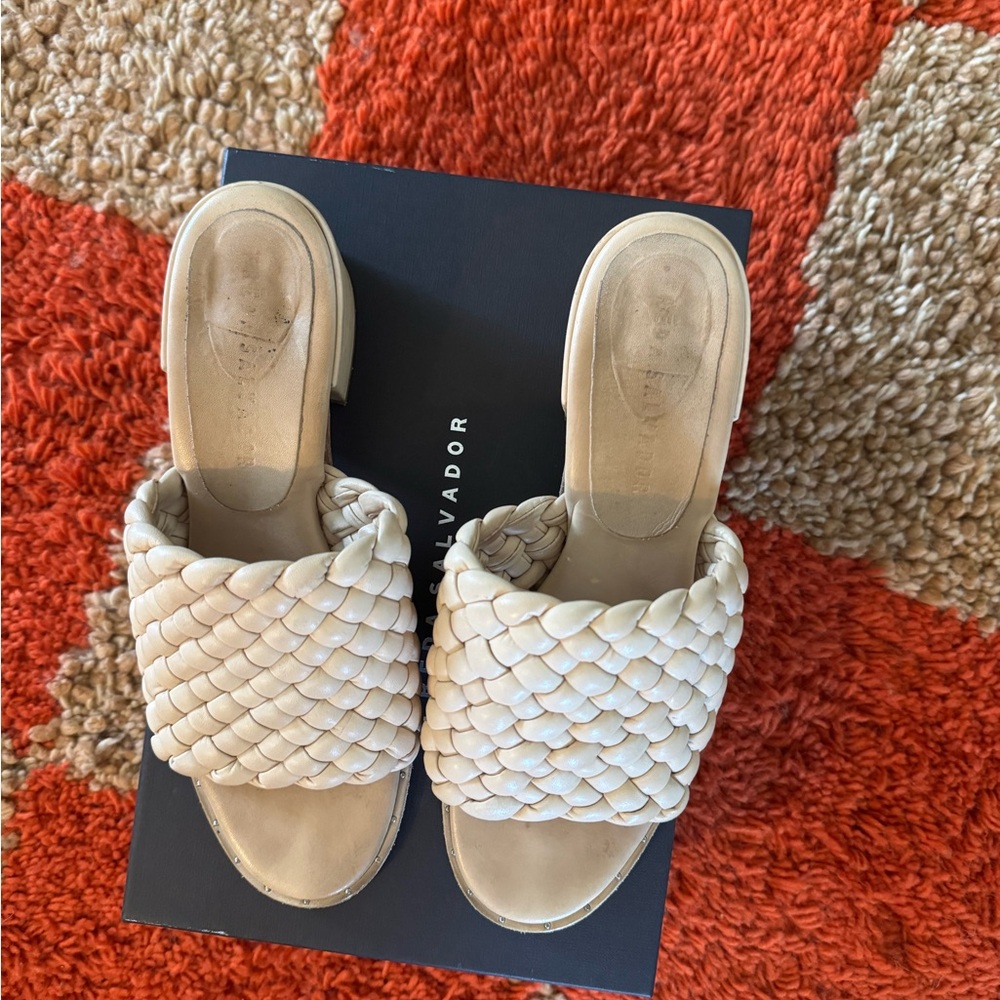 Freda Salvador Woven Slide Sandals “Robin” Size 8